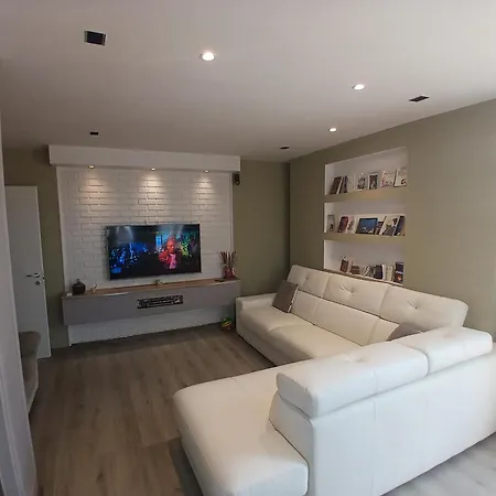 H&d Apartament Apartment Tirana