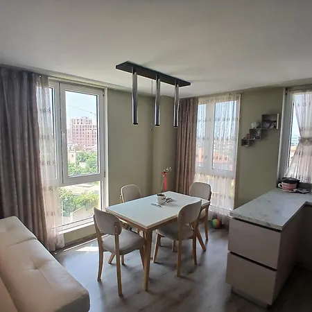 H&d Apartament Apartment